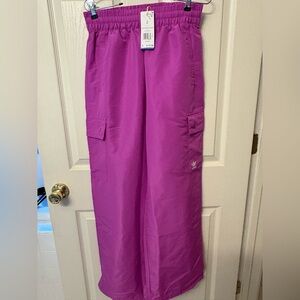 NWT Adidas Originals Women's Essentials Woven Cargo Pants Size S Purple Burst